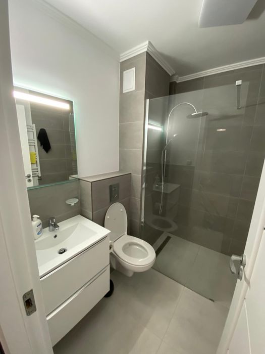 Chirie Apartament 2 camere