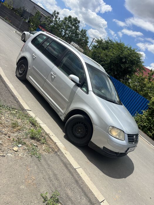 Touran motor 1.9 tdi 6 drepte