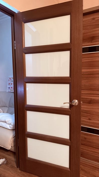 Межкомнатные двери 80/200 и 60/200