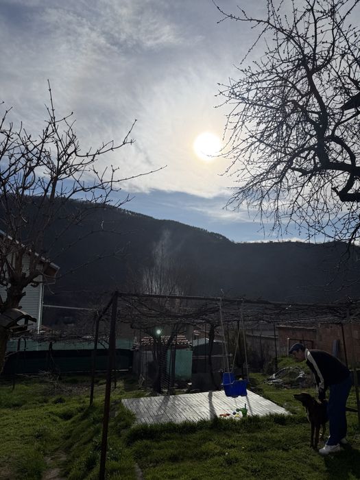 Голяма къща в град Своге