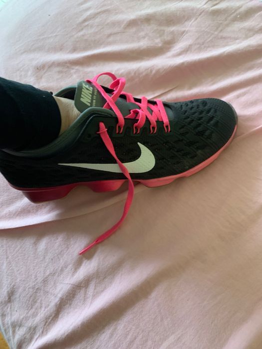 Nike маратонки пролет-лято