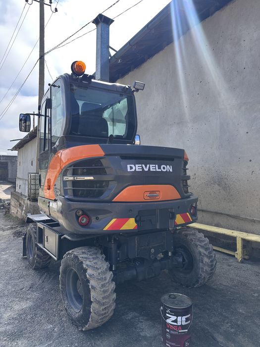 Mini Ekskavator DEVELON DX65W-7