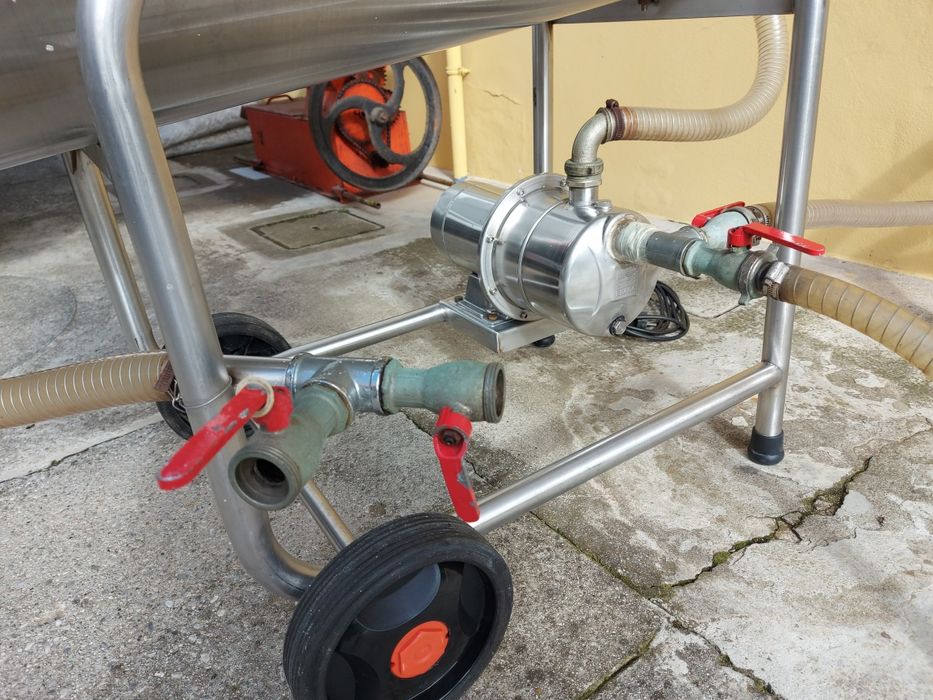 Filtru pentru vin,cu argilă