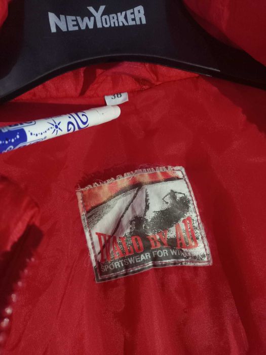 Geaca de ski rosie femei vintage IVALO by AD marimea M aproape noua