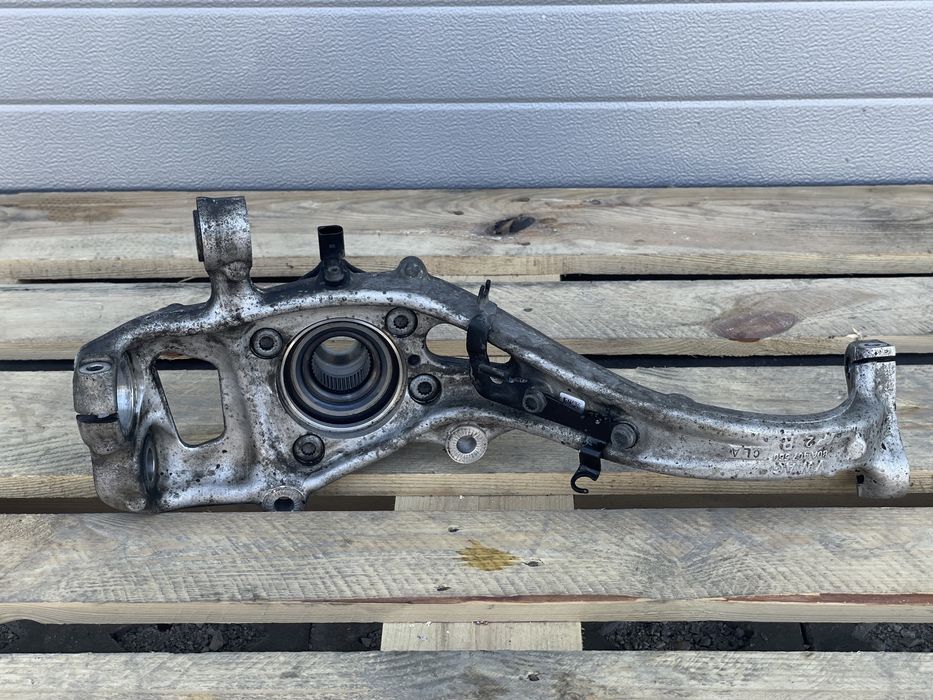 Преден десен шенкел AUDI Q5 / SQ5 80A407560