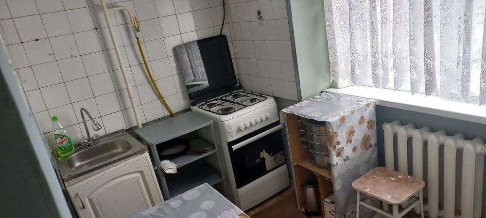 Корасув 6, 1 х 2 хона килинган боллар,кизлар, оилага срочно