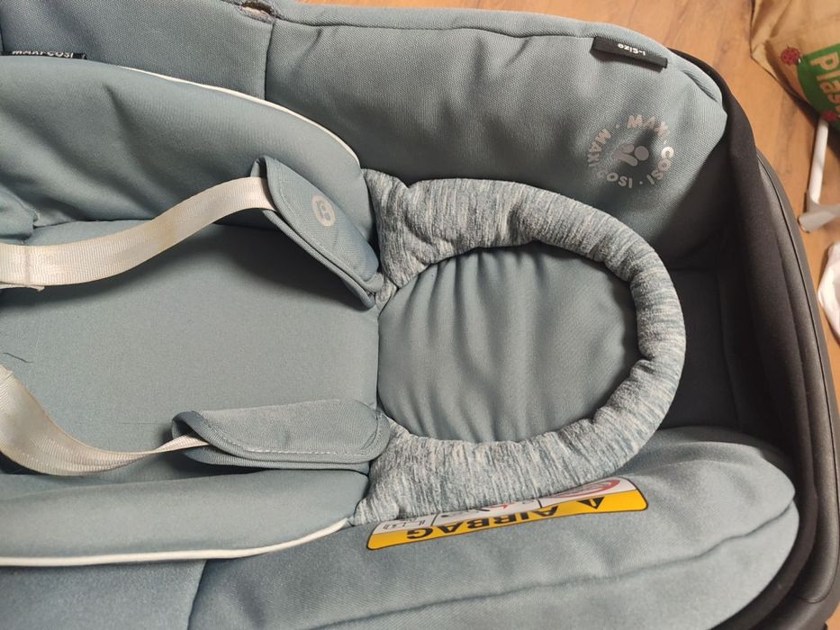 Maxi-cosi столче за кола