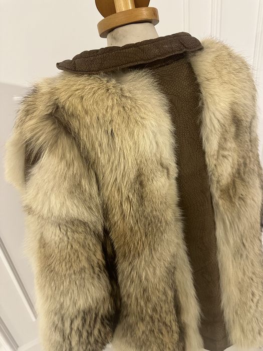 Haina din blana naturala de vulpe