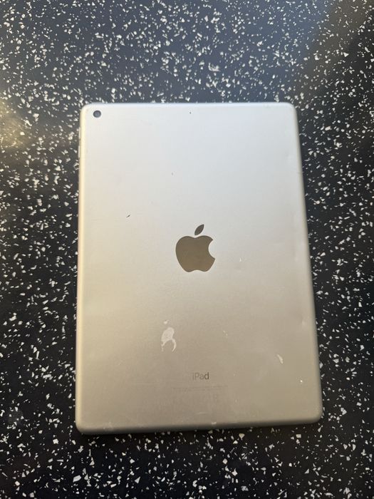 Ipad gen 5,32 gb