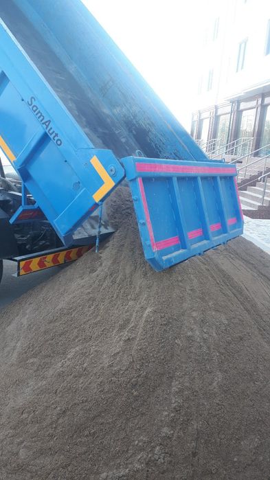 Вывоз мусора.Вывоз мусор.Строи мусор