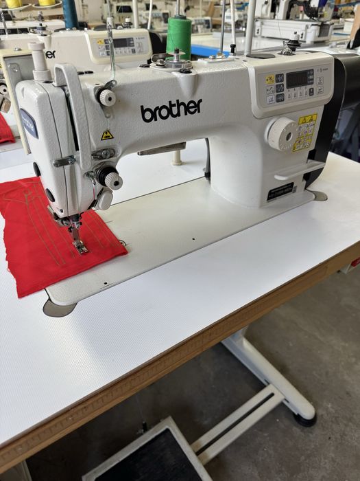 Masina de cusut liniara automata – BROTHER S-7100A-403
