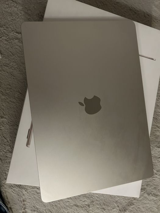 MacBook Air 15 inch – M2
