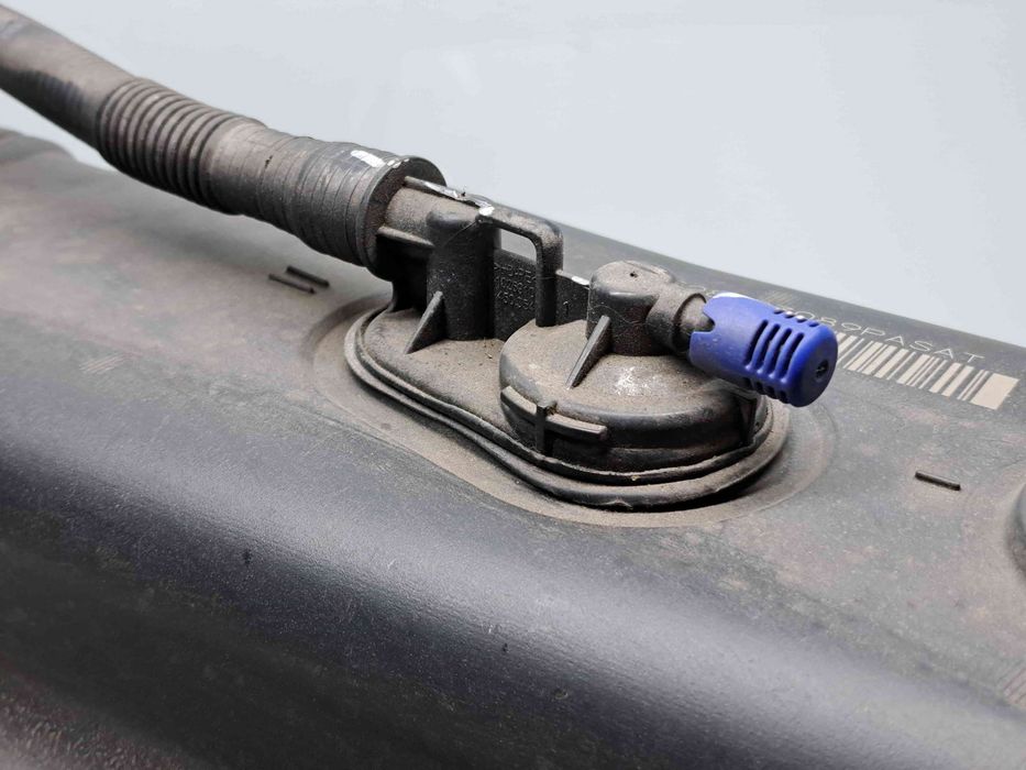 Rezervor Adblue Skoda Superb III (3V3) [Fabr 2015-prezent] 3Q0131877C