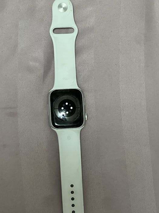 Apple Watch 8, 45mm