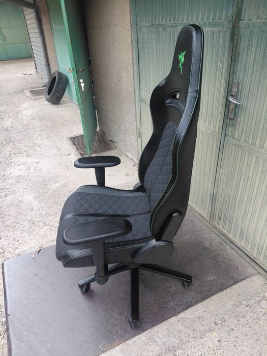Гейминг стол Razer