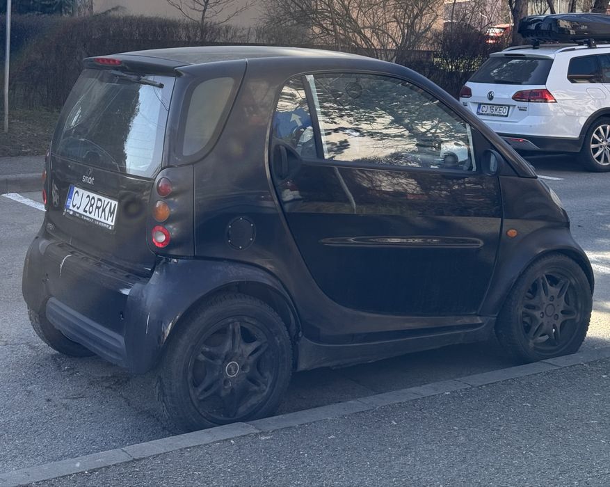 Vand Smart Fortwo pentru piese