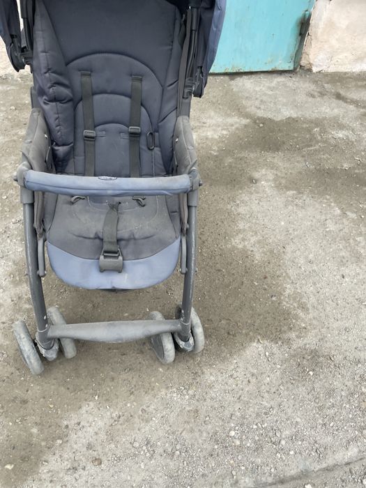 Коляска в хорошем состояний