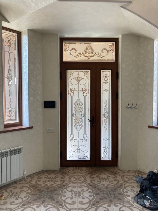 Eshiklarni oynasiga Vitraj qilamiza Sifatli va arzon narxlarda