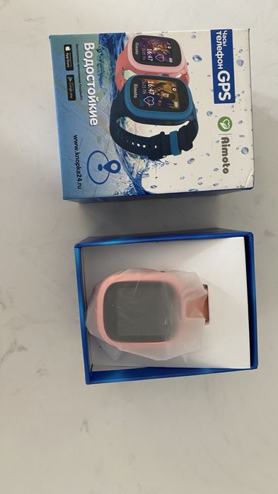 Продам смарт часы, розовые