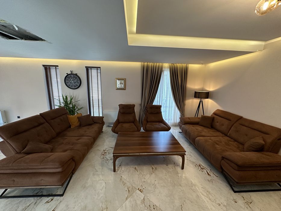 Комплект ДИВАНИ с КРЕСЛА и холна МАСА