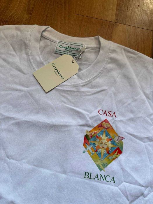 Tricou CasaBlanca cu eticheta (nu Nike, Gucci, Adidas, Balenciaga)