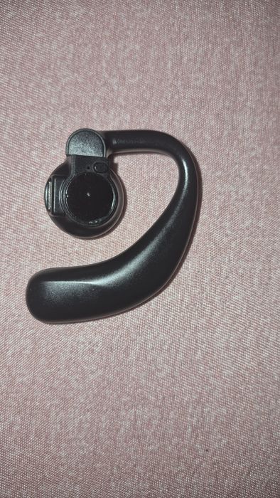 Casti Lenovo noi 30 roni Casti blootyt noi 15 roni bucats