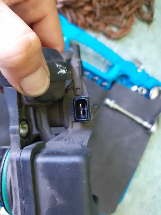 бмв е46 двигател М52 6 цилиндров