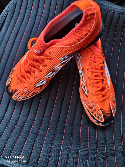 Yangi Adidas F50 futzalkasi sotiladi (сороножка), Razmer 40 (Vietnam)