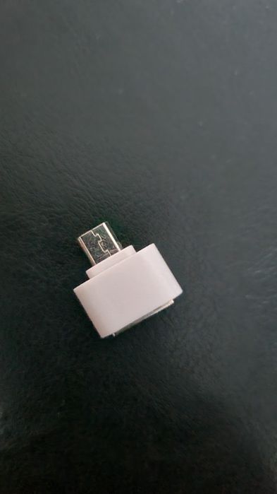 Adaptor micro USB -USB și USB C