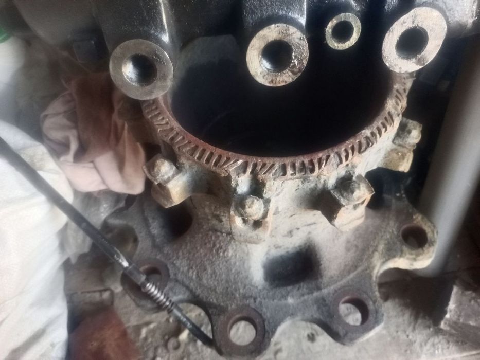 Механизм. Даф.евро.3 Форсунка.елестронии.Ман.евро.3
Ступица.фура.прице