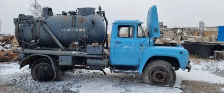ЗИЛ 1990 г, состояние аварийное.