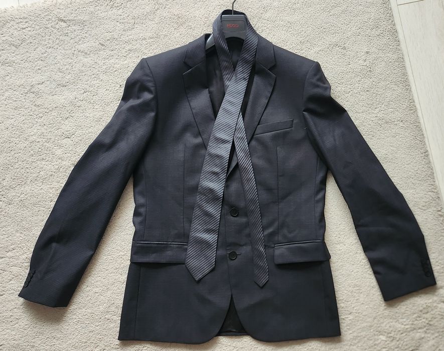 Мъжки оригинален костюм Hugo boss