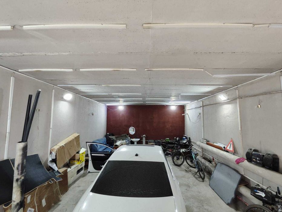 Продается действующие СТО по улице Сырым Датова 62 а