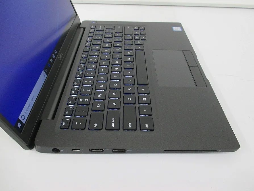 DELL i5 gen 8, Ram 12Gb, SSD, ultra rapid,taste led ,display FHD