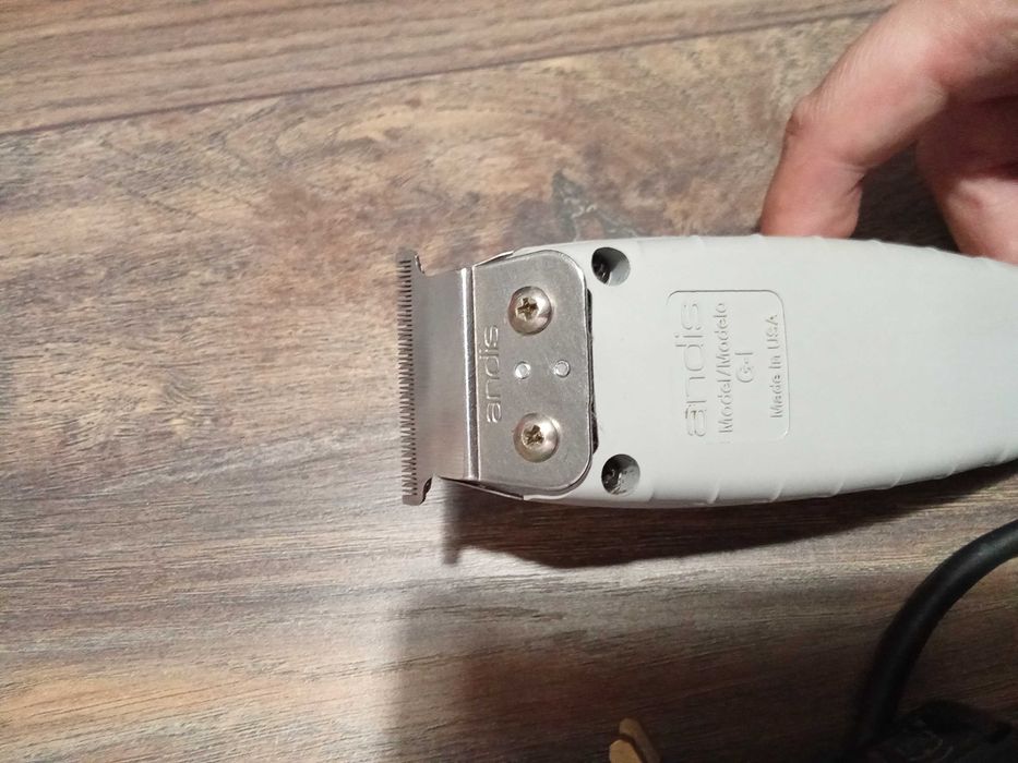 Професионален тример ANDIS T-OUTLINER PRO G-I