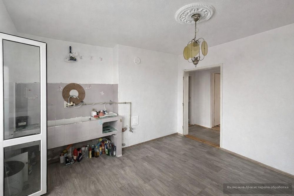 Тристаен апартамент в кв. Банево