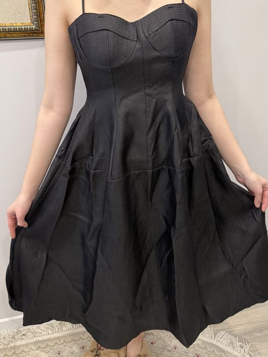 Платье новое с этикеткой