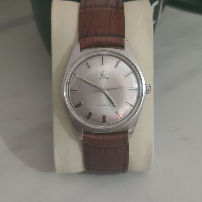 Vând ceas omega Geneva