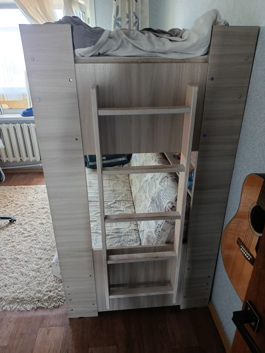 Двухярусная диван-кровать