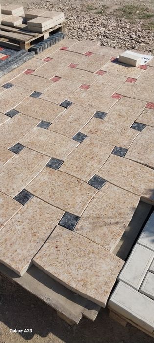 Брусчатка , каменный цветок