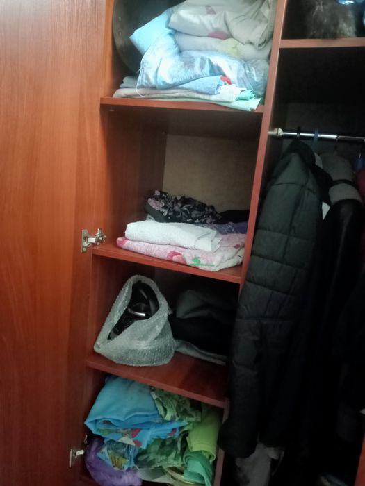 Продам шкаф б/у в хорошем состоянии