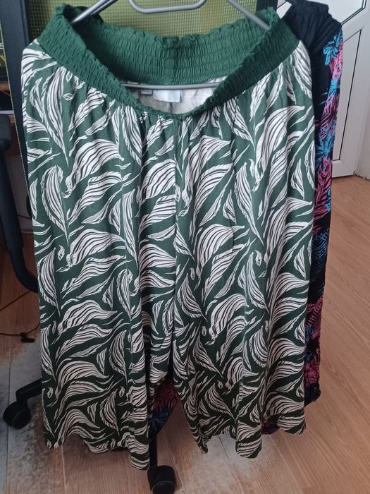 Fustă pantaloni verzi damă