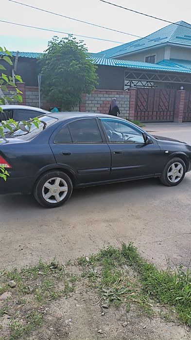 Срочно продам машину