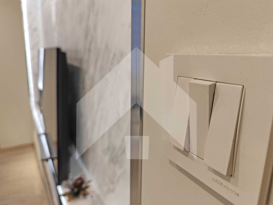 Продава се Тристаен апартамент в Нови пазар - 75 кв.м за 1054 €/кв.м - Снимка #21