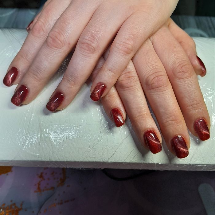 Маникюр и наращивание ногтей