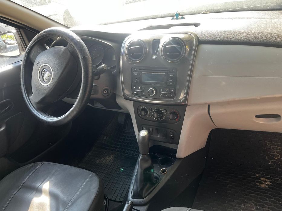 DACIA Logan 2013 — imagine 5