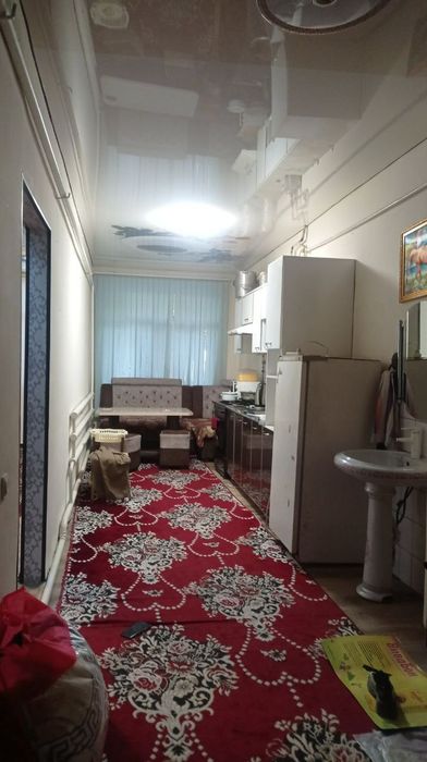 3 хонали квартира ижарага барилади. Студентларга барилмиди