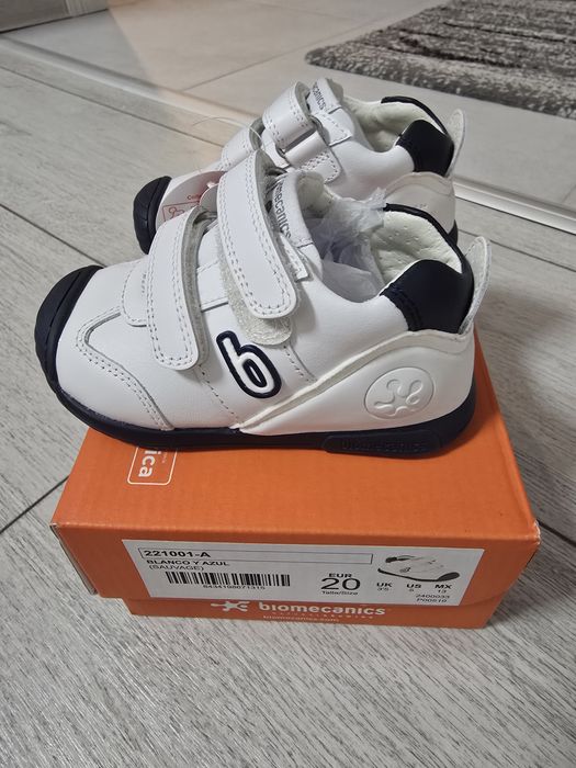 Pantofi sport Biomecanics, marimea 20