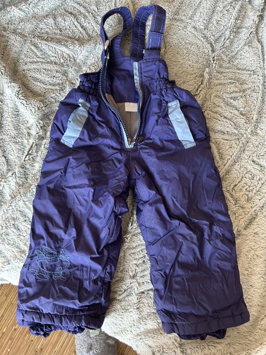 Продам зимнюю одежду детскую