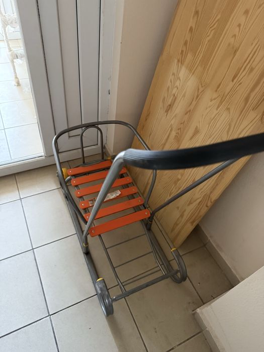 Санка зима в хорошем состояний